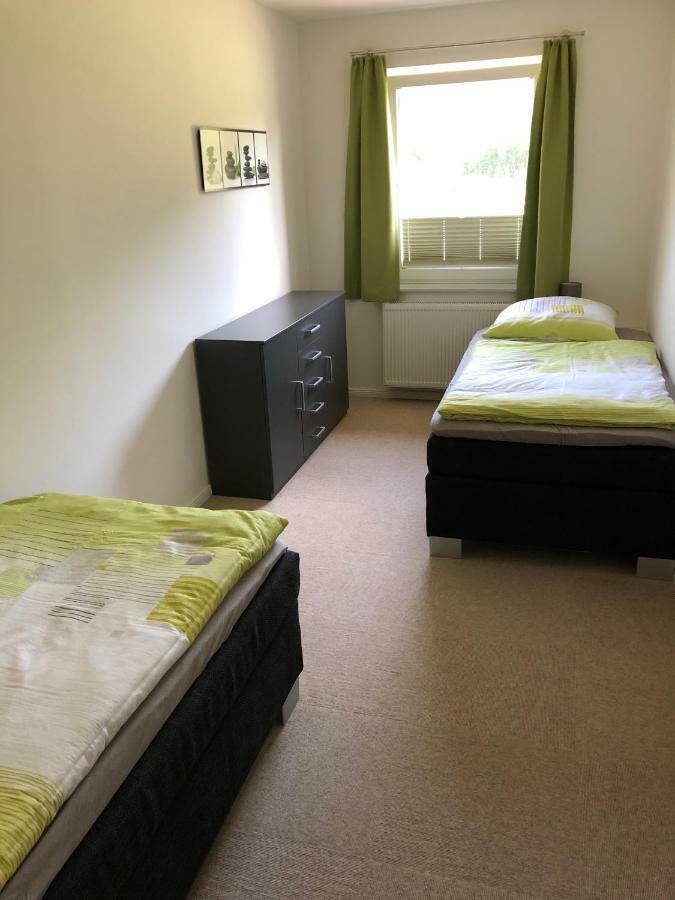 Modernes Apartment In Ruhiger Lage, 70Qm, 4 Personen Brietlingen Bagian luar foto